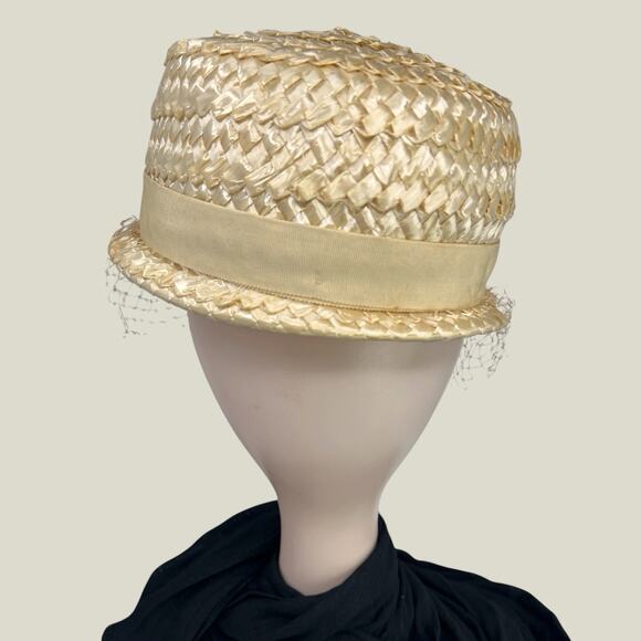 Vintage 1950s Birdcage Veil Cocktail Hat Jackie O Champagne Straw main image 5